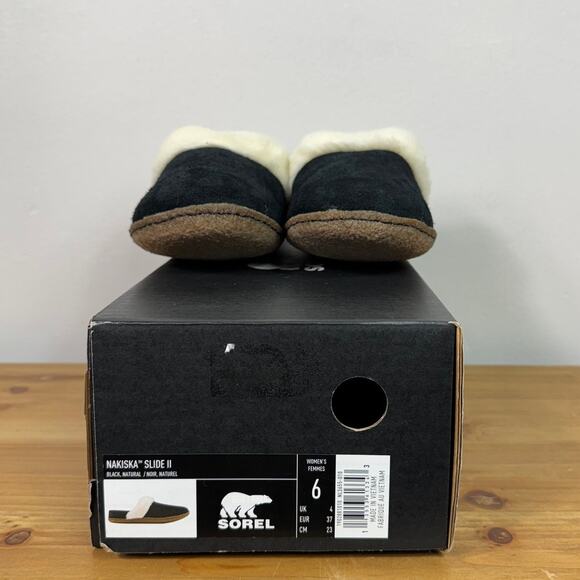 New Sorel Nakiska Slide II Slippers in Black Suede Women's Size 6 - Picture 9 of 9